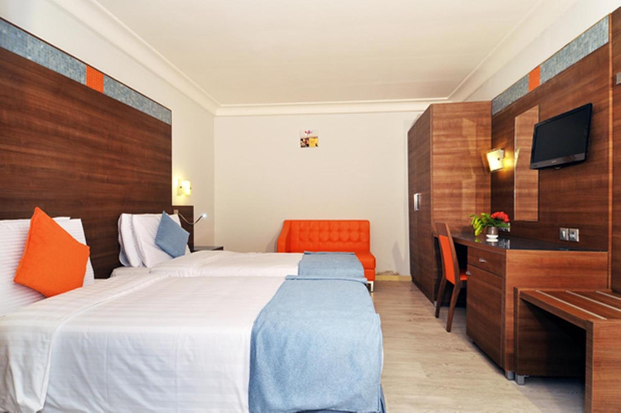 Benin Royal Hotel Cotonou Exterior photo