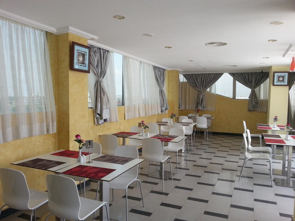 Benin Royal Hotel Cotonou Exterior photo