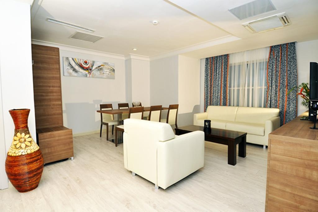 Benin Royal Hotel Cotonou Room photo