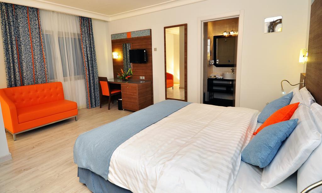 Benin Royal Hotel Cotonou Exterior photo